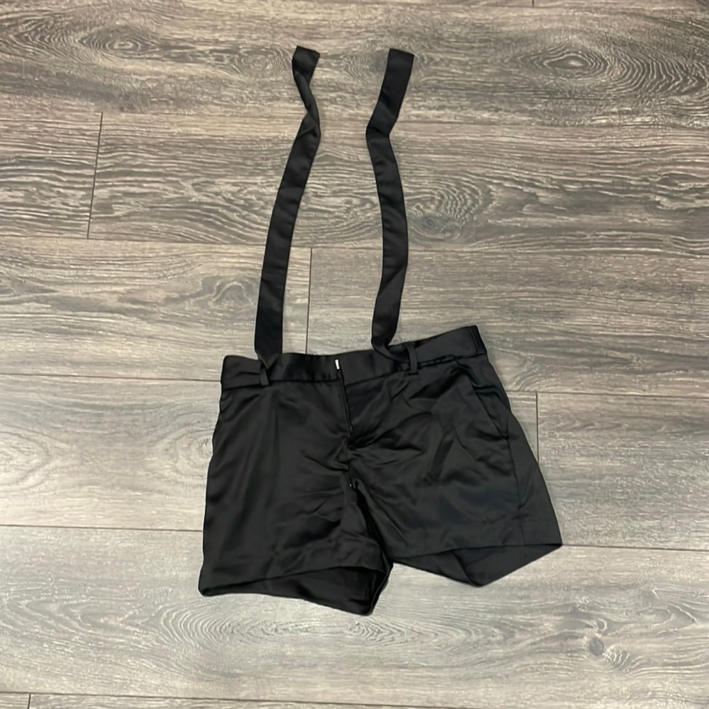 Banana Republic Petite Tie-Waist Tailored Short - 4 inch inseam